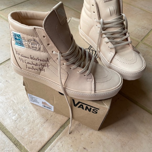 NEW IN BOX Vivienne Westwood X Vans sk8-Hi - Picture 6 of 7